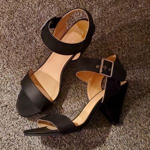 Brand New Super Cute Dress Sandals